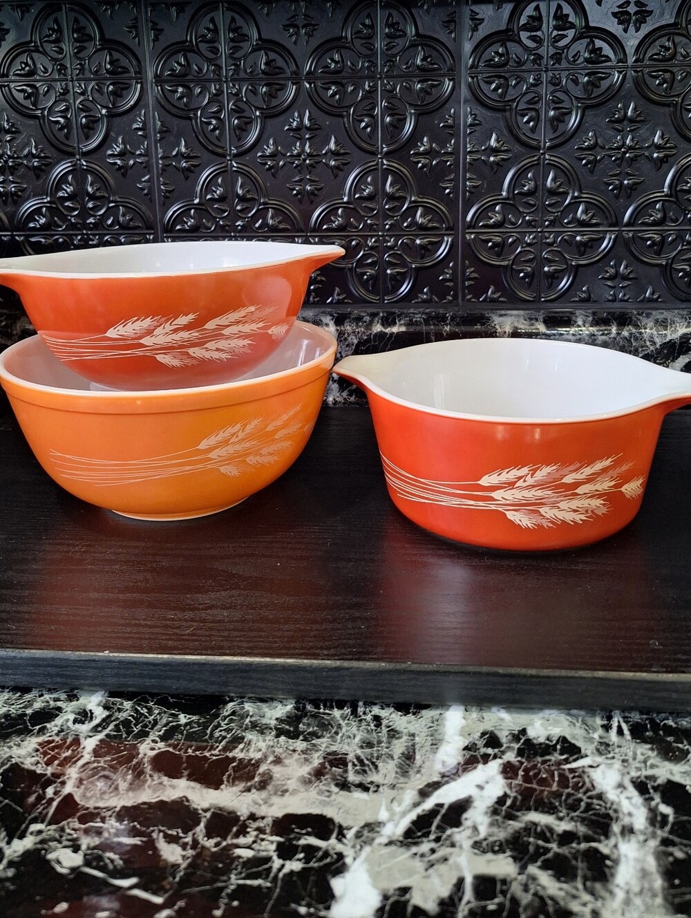 Vintage Pyrex Autumn Havest Wheat Bundle, Mixing Bowls And Casserole